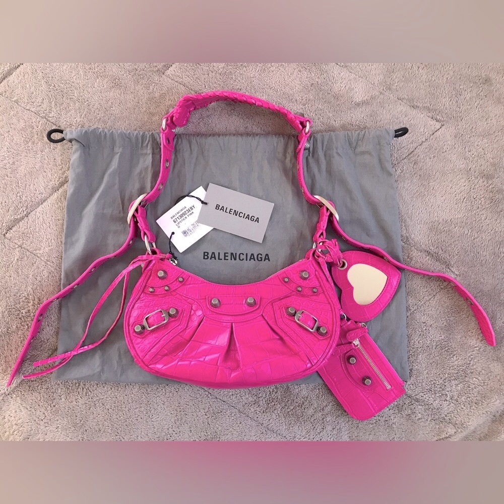 NEW🔥BALENCIAGA Extra Small Le Cagole Calfskin Shoulder Bag🔥 - Picture 9 of 16